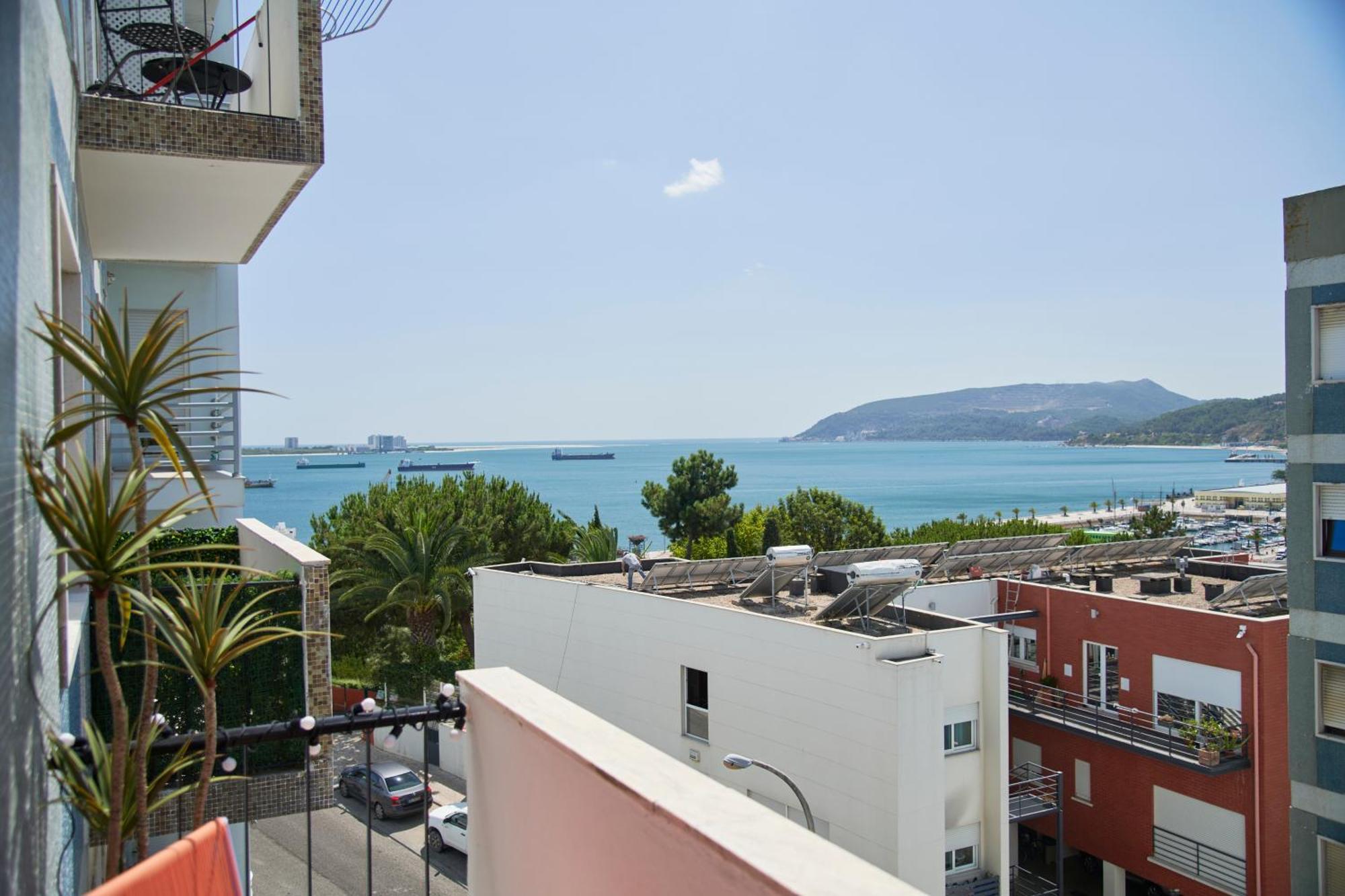 Sunset Bay View, Renovated Apt, By Timecooler Setúbal Kültér fotó